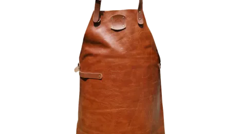 Handgemaakt leren BBQ schort in de kleur cognac.